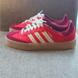 Women’s Adidas Sambae Red and White Valentine Sneakers Size 8
